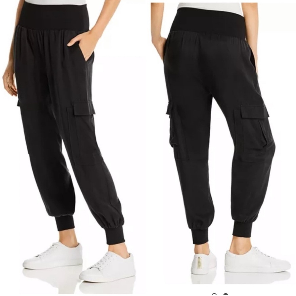 Cinq a Sept Giles black elastic waist silky smooth cargo jogger Pants size small - Picture 3 of 10